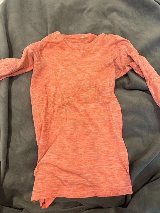 lululemon athletica Long Sleeve Tee in Coral/Salmon - Picture 2 of 2